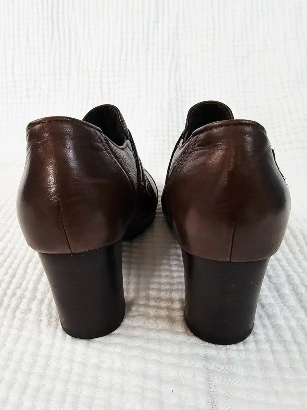 Clarks Artisan Brown Leather Double Buckle Heeled Shootie - Women's 8